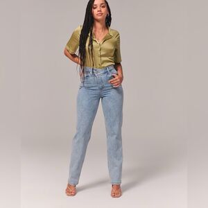 Abercrombie & Fitch Size 33 16 Ultra‎ High Rise 90s Straight Jean jeans A&F